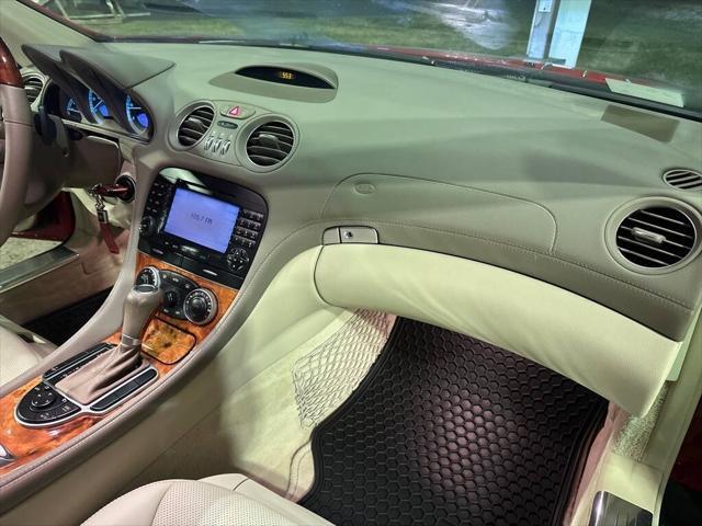 used 2008 Mercedes-Benz SL-Class car, priced at $25,995