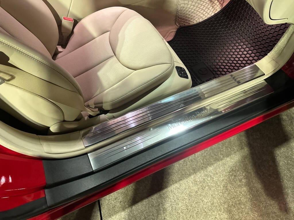 used 2008 Mercedes-Benz SL-Class car, priced at $25,995
