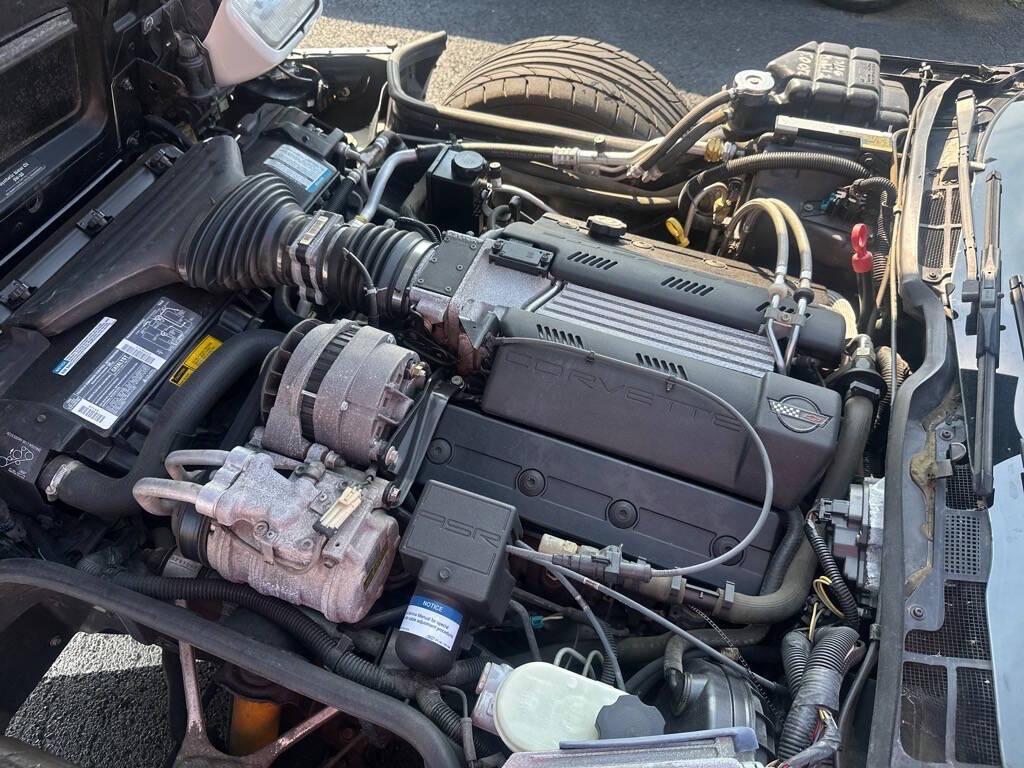 used 1995 Chevrolet Corvette car, priced at $12,995