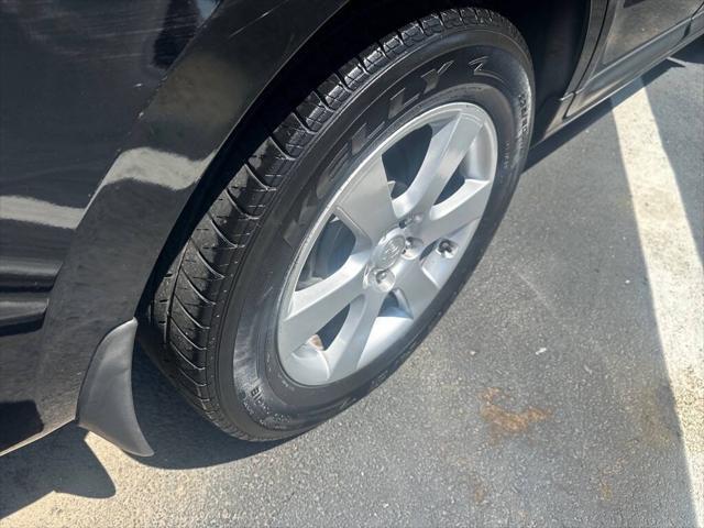 used 2009 Hyundai Santa Fe car, priced at $5,995