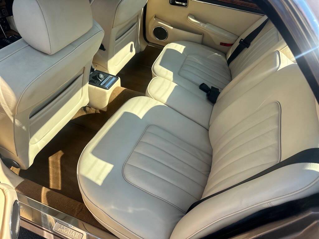 used 1986 Jaguar XJ car, priced at $9,995