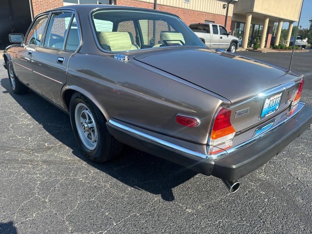 used 1986 Jaguar XJ car, priced at $9,995