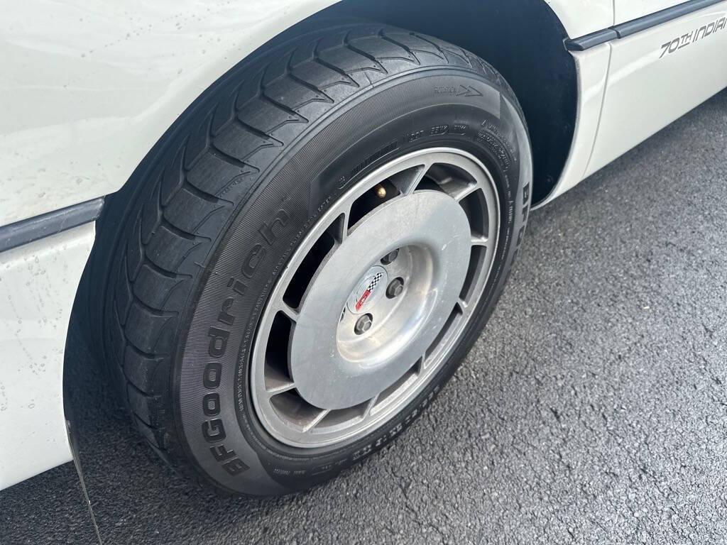 used 1986 Chevrolet Corvette car, priced at $16,995