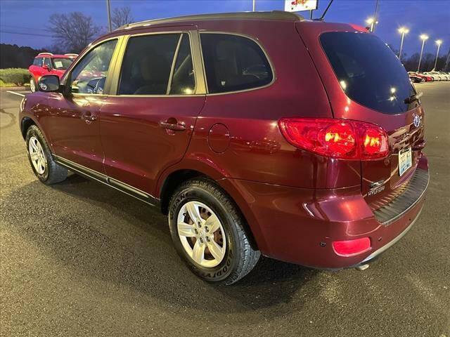 used 2009 Hyundai Santa Fe car, priced at $7,995