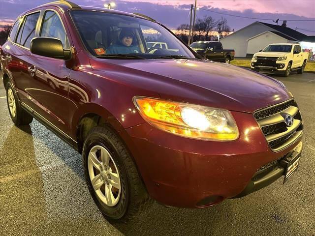 used 2009 Hyundai Santa Fe car, priced at $7,995