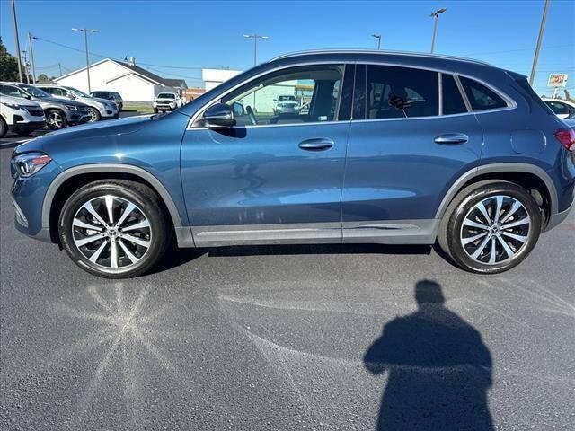 used 2021 Mercedes-Benz GLA 250 car, priced at $27,995