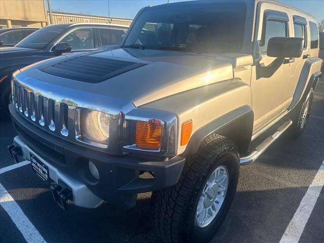 used 2008 Hummer H3 car, priced at $8,995