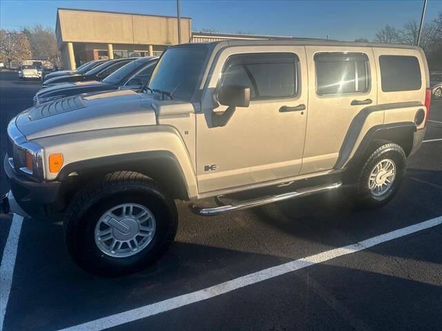 used 2008 Hummer H3 car, priced at $8,995