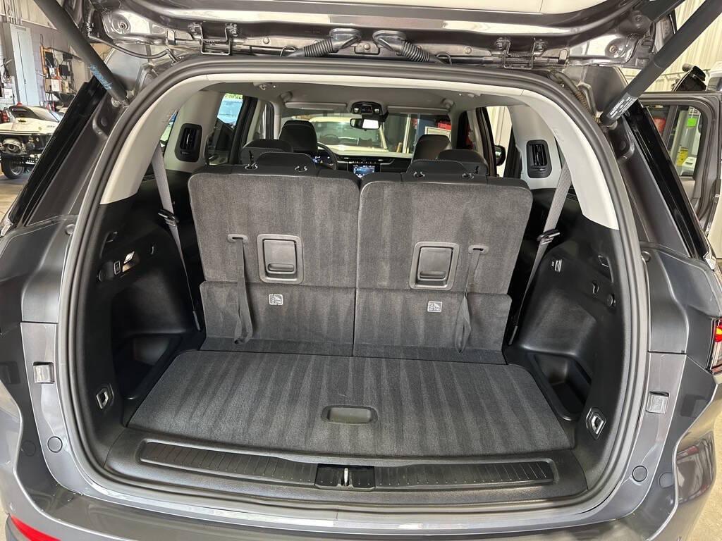 used 2021 Jeep Grand Cherokee L car, priced at $33,995