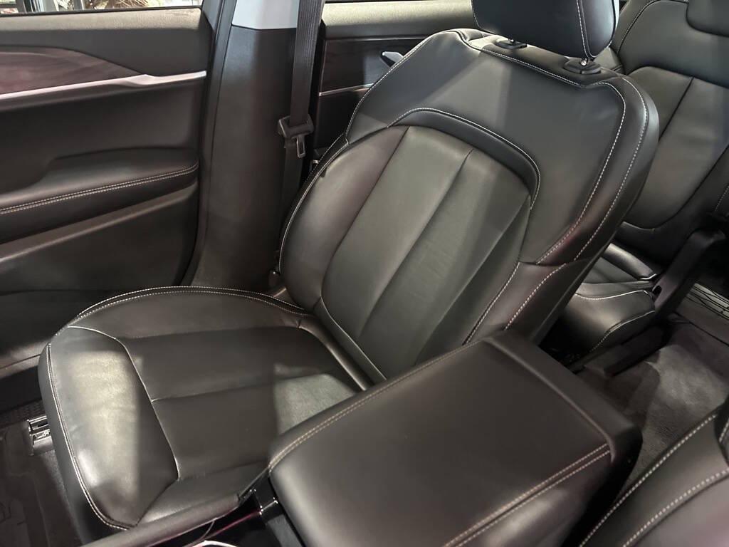 used 2021 Jeep Grand Cherokee L car, priced at $33,995