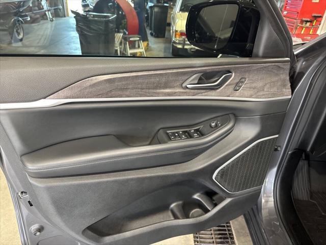 used 2021 Jeep Grand Cherokee L car, priced at $33,995