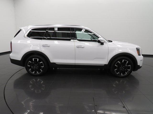 used 2023 Kia Telluride car, priced at $42,825