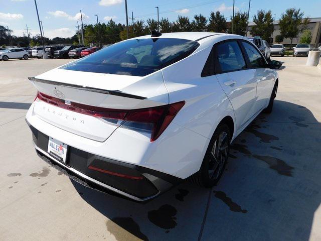 new 2025 Hyundai Elantra car, priced at $25,135