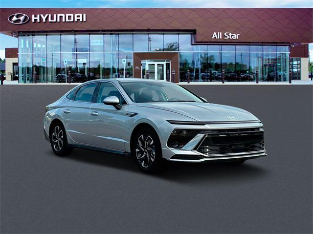 new 2024 Hyundai Sonata car, priced at $30,255