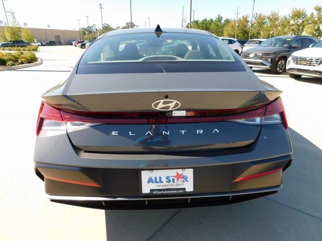 new 2024 Hyundai Elantra car, priced at $27,005