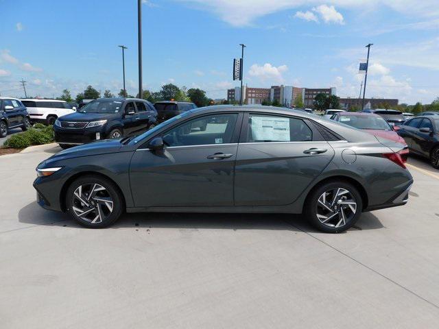 new 2024 Hyundai Elantra car, priced at $27,005