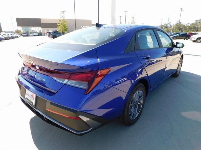 new 2024 Hyundai Elantra car, priced at $24,260