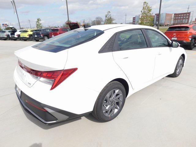 used 2024 Hyundai Elantra HEV car, priced at $24,885