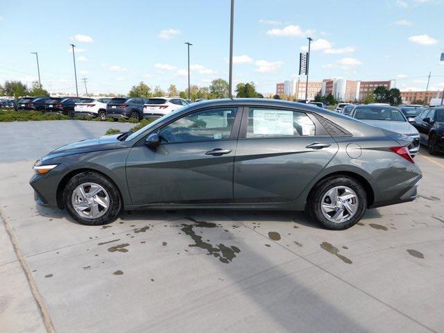 new 2024 Hyundai Elantra car, priced at $23,320