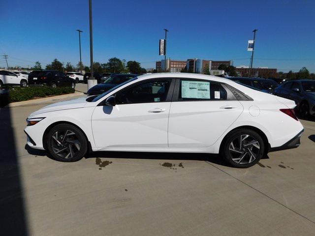 new 2025 Hyundai Elantra car, priced at $25,160