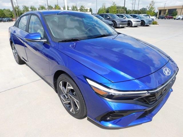 new 2024 Hyundai Elantra car, priced at $27,696