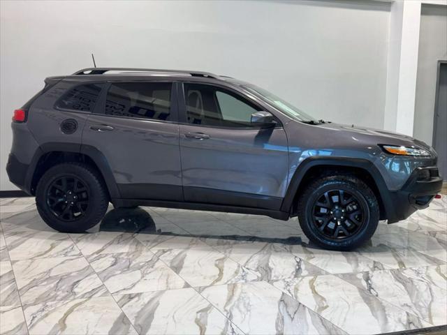 used 2016 Jeep Cherokee car, priced at $10,595