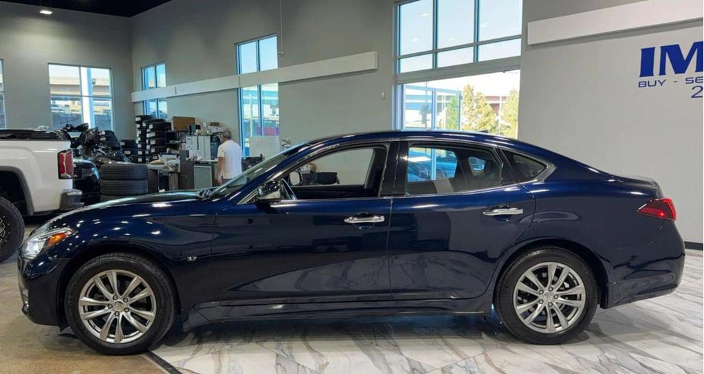 used 2019 INFINITI Q70 car, priced at $20,795