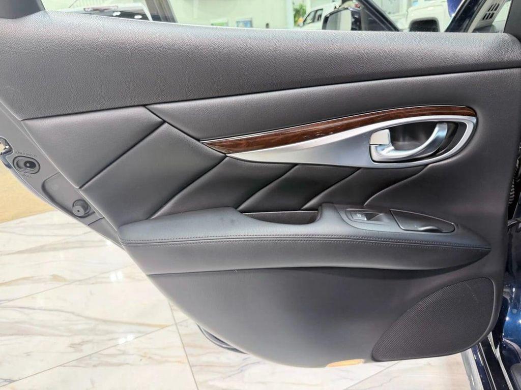 used 2019 INFINITI Q70 car, priced at $20,795