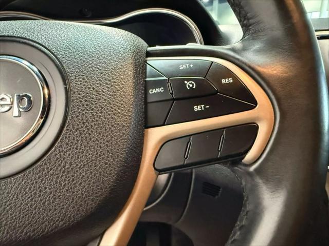 used 2017 Jeep Grand Cherokee car, priced at $13,195