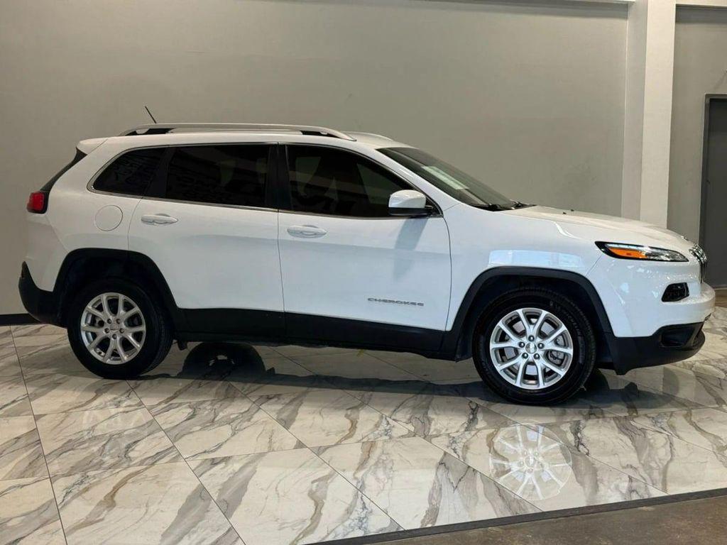 used 2018 Jeep Cherokee car, priced at $12,995