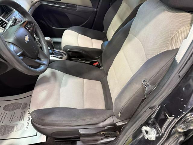used 2016 Chevrolet Cruze Limited car, priced at $6,495