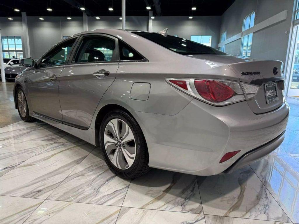 used 2013 Hyundai Sonata Hybrid car, priced at $7,495