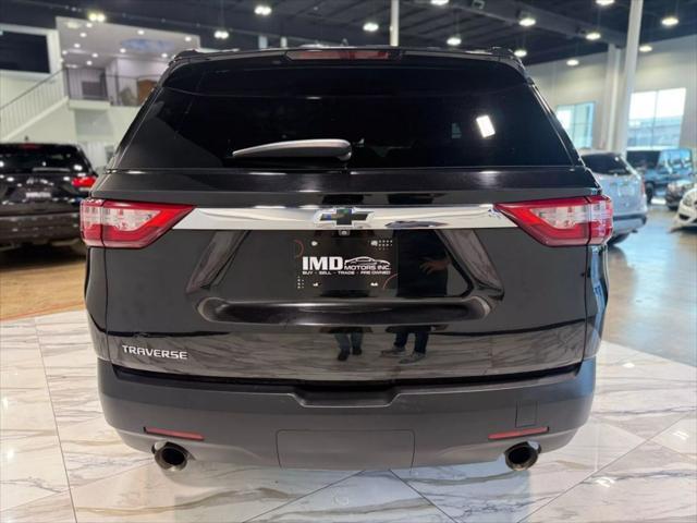 used 2021 Chevrolet Traverse car, priced at $17,995