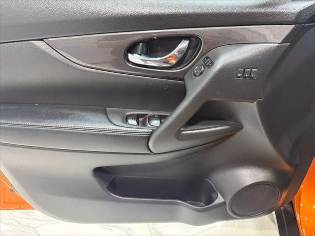 used 2019 Nissan Rogue car, priced at $15,595