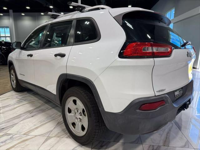 used 2014 Jeep Cherokee car, priced at $9,849