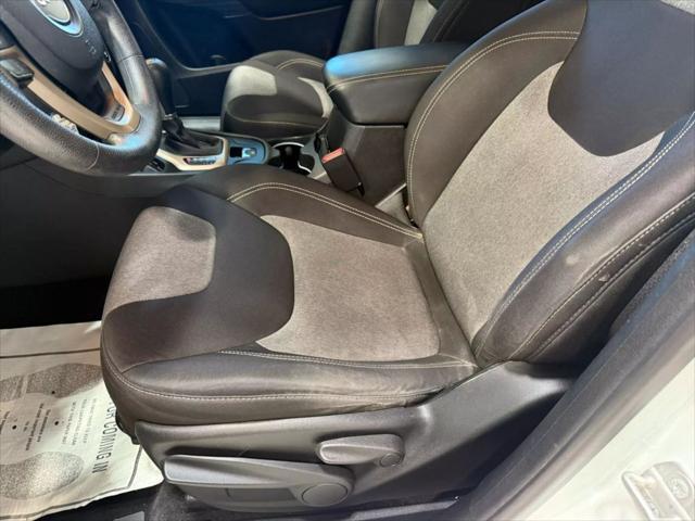used 2014 Jeep Cherokee car, priced at $9,849