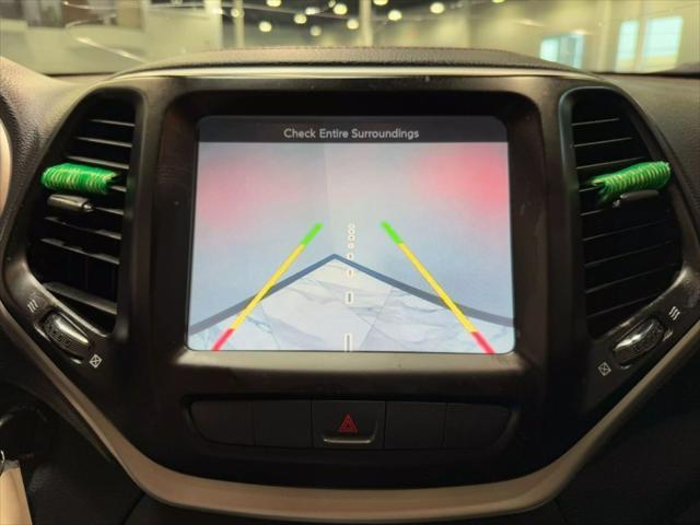 used 2015 Jeep Cherokee car, priced at $12,495