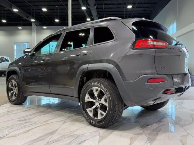 used 2015 Jeep Cherokee car, priced at $12,495