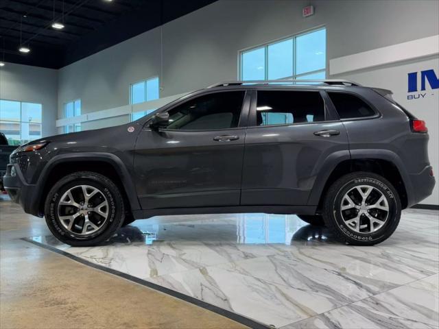 used 2015 Jeep Cherokee car, priced at $12,495
