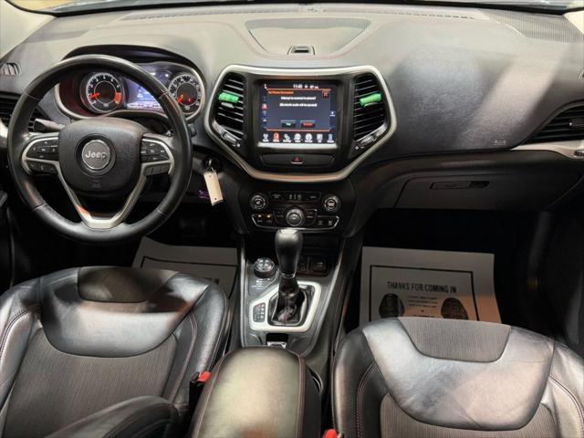 used 2015 Jeep Cherokee car, priced at $12,495
