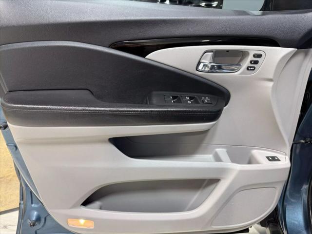 used 2017 Honda Pilot car, priced at $17,995