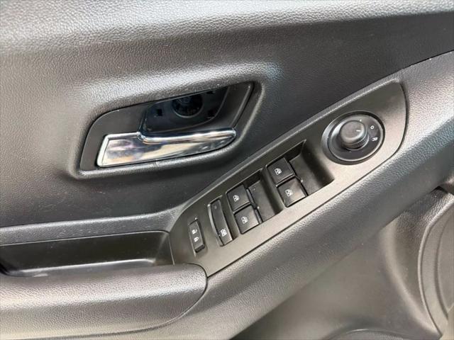 used 2020 Chevrolet Trax car, priced at $13,995