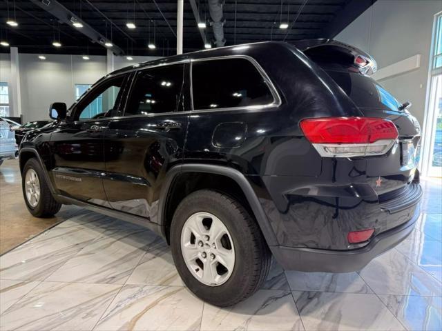 used 2017 Jeep Grand Cherokee car, priced at $13,195