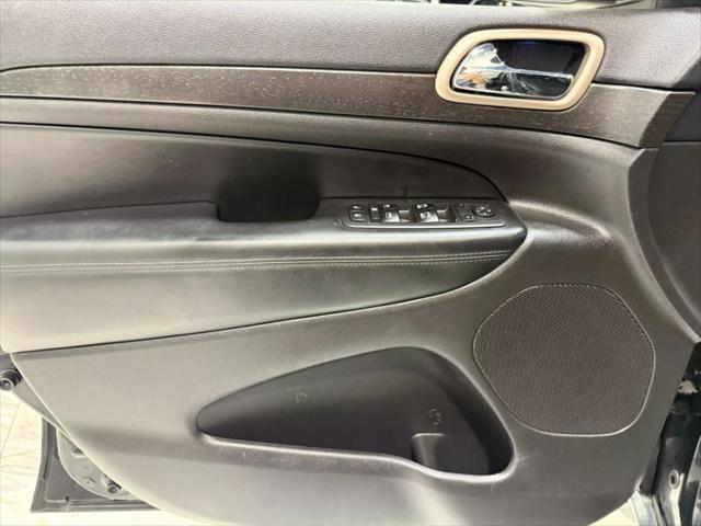 used 2017 Jeep Grand Cherokee car, priced at $13,195
