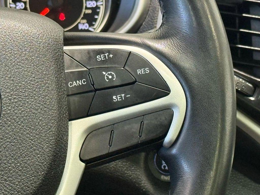 used 2015 Jeep Cherokee car, priced at $10,995