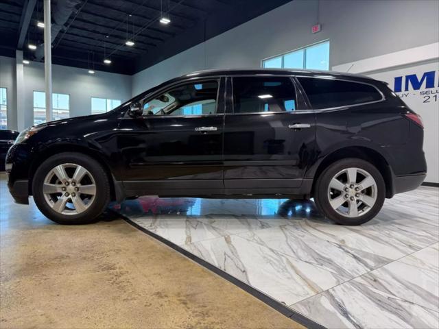 used 2015 Chevrolet Traverse car, priced at $11,495