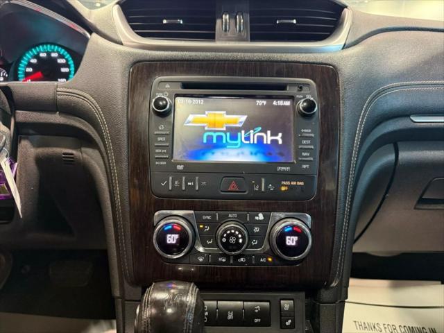 used 2015 Chevrolet Traverse car, priced at $11,495