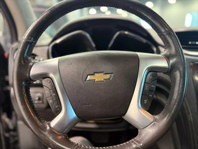 used 2015 Chevrolet Traverse car, priced at $11,495