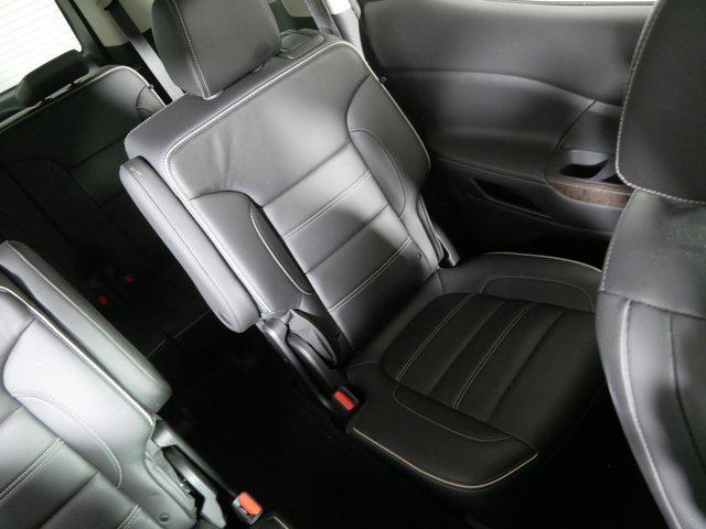 used 2022 GMC Acadia car, priced at $29,696