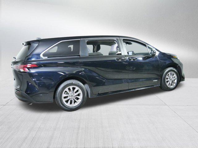 used 2021 Toyota Sienna car, priced at $38,496